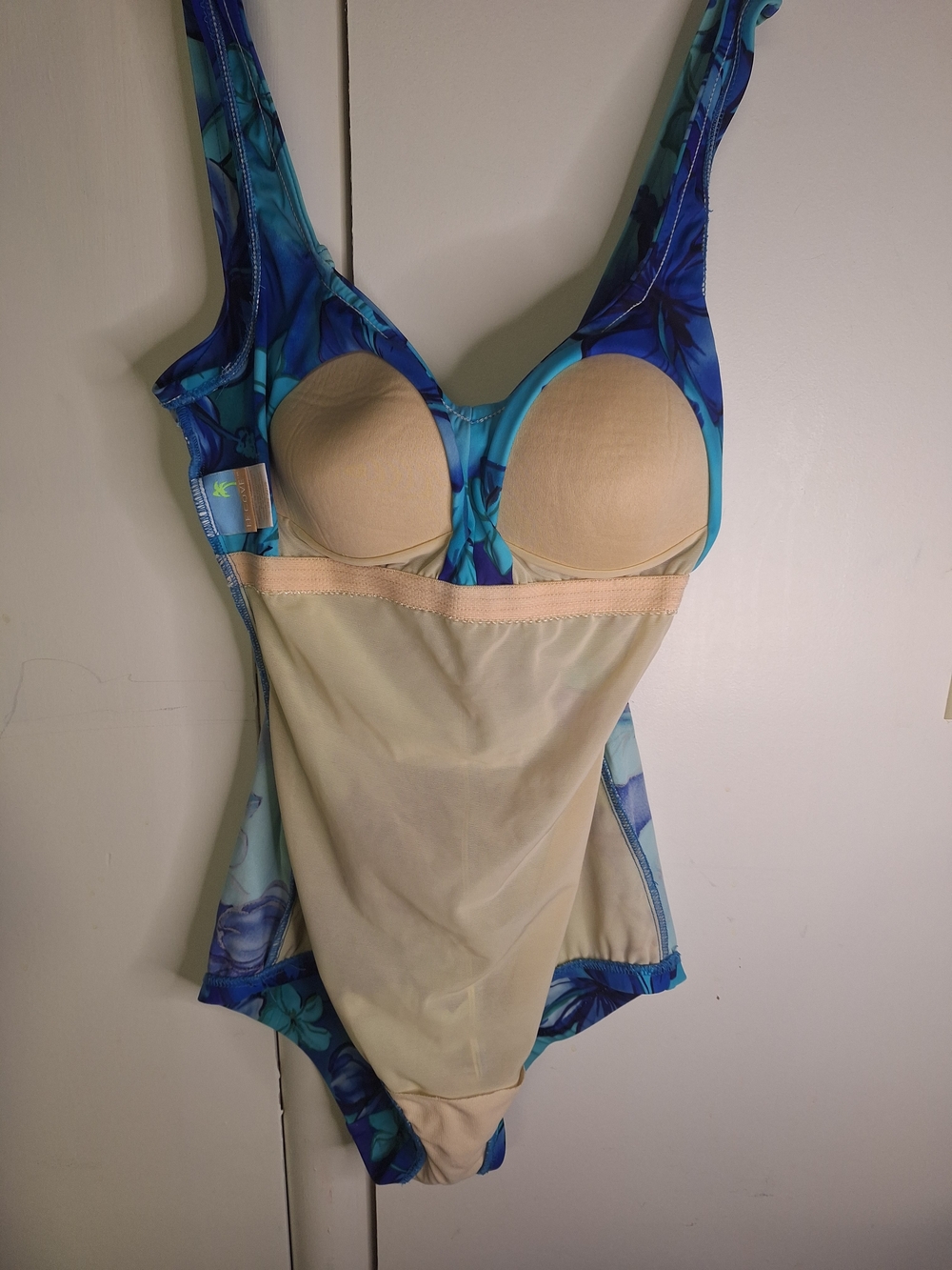 Cove Turquoise and Blue Tropical-Print Roushed Front One Piece Swim Suit Size 10 - Picture 7 of 10